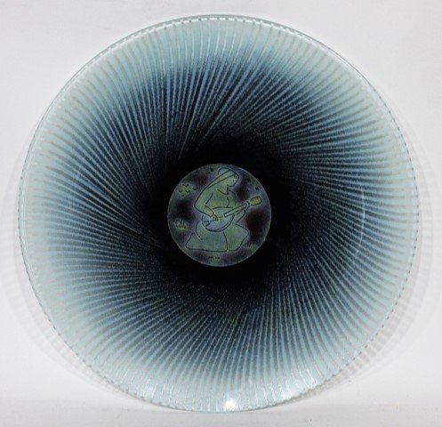 Maurice Heaton Glass Charger Mandolin Player MH: Mid Century Modern Glass Charger Mandolin Player signed MH; Size 14 in. diametersigned : Maurice Heaton