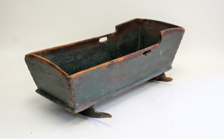 100 Year Old Primitive Pine Infants Cradle (1 of 5)