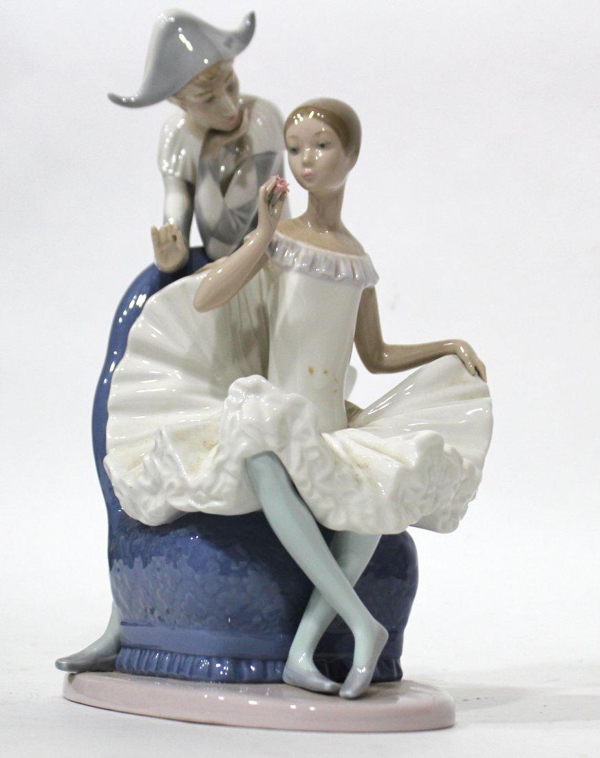 Nao by LLadro Figures (1 of 4)