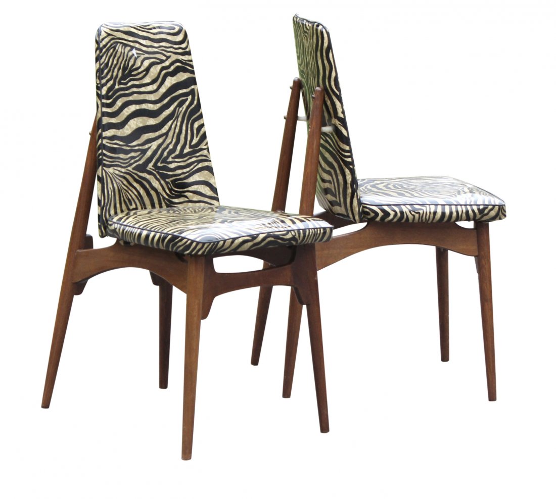 Kodawood MFG MID CENTURY Side Chairs with Zebra Vinyl: Kodawood MFG MID CENTURY Side Chairs with Zebra Vinyl.Size: 36 in. height, 17.5 in. wide