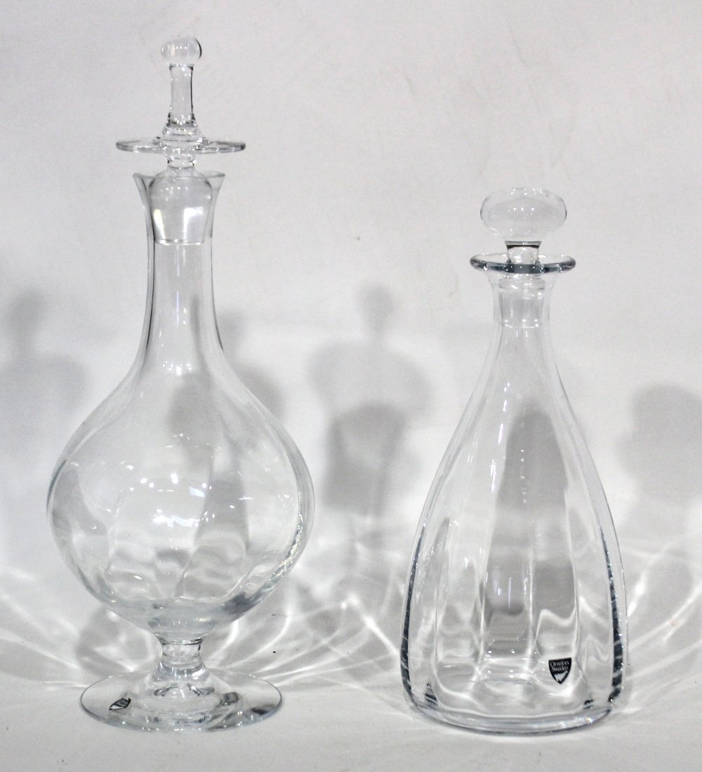 Two 2 Orrefors sweden decanters: Two 2 Orrefors sweden decantersSize: 11 : 14 inches range in height