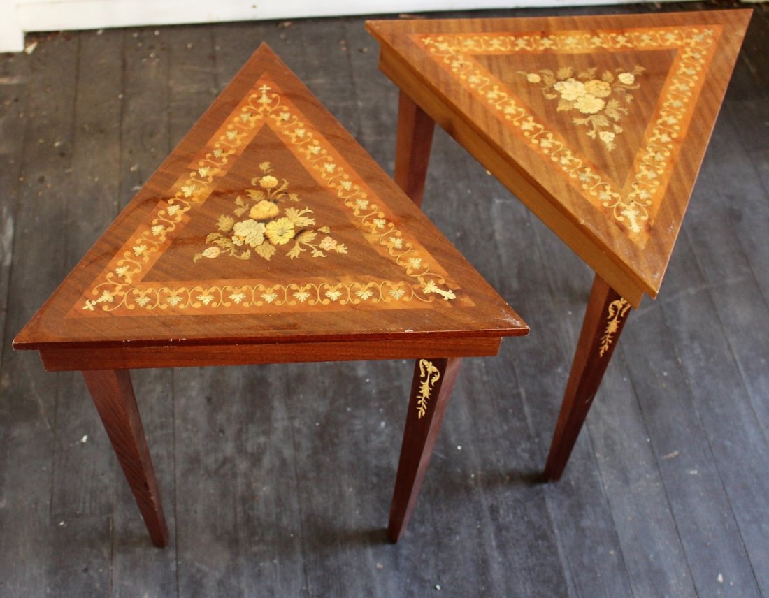 Pair EXOTIC INLAY MUSIC BOX 3 CORNER STANDS (1 of 9)