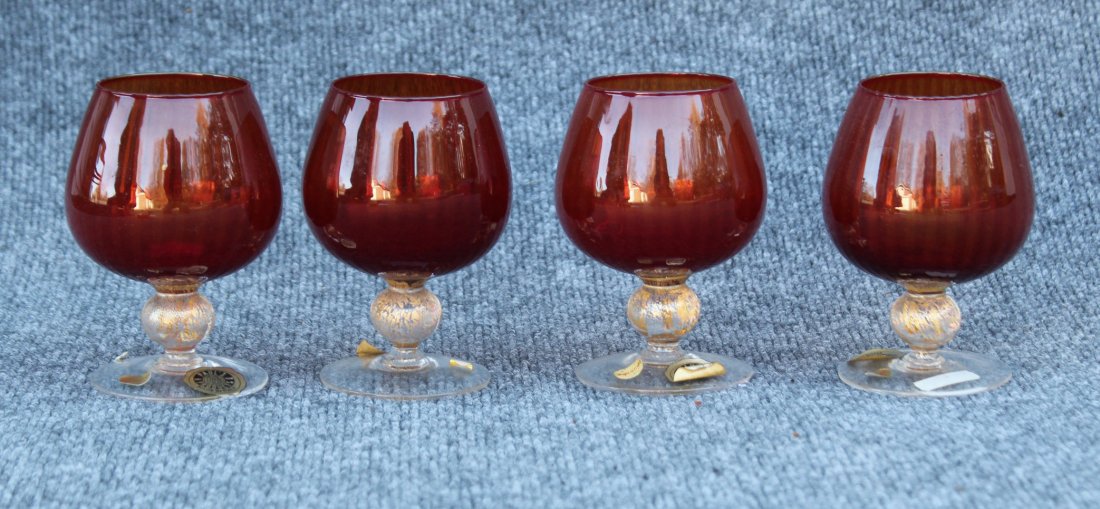Set 4 VENETIAN GLASS SHERRY GLASSES, Ruby Red to Clear (1 of 2)