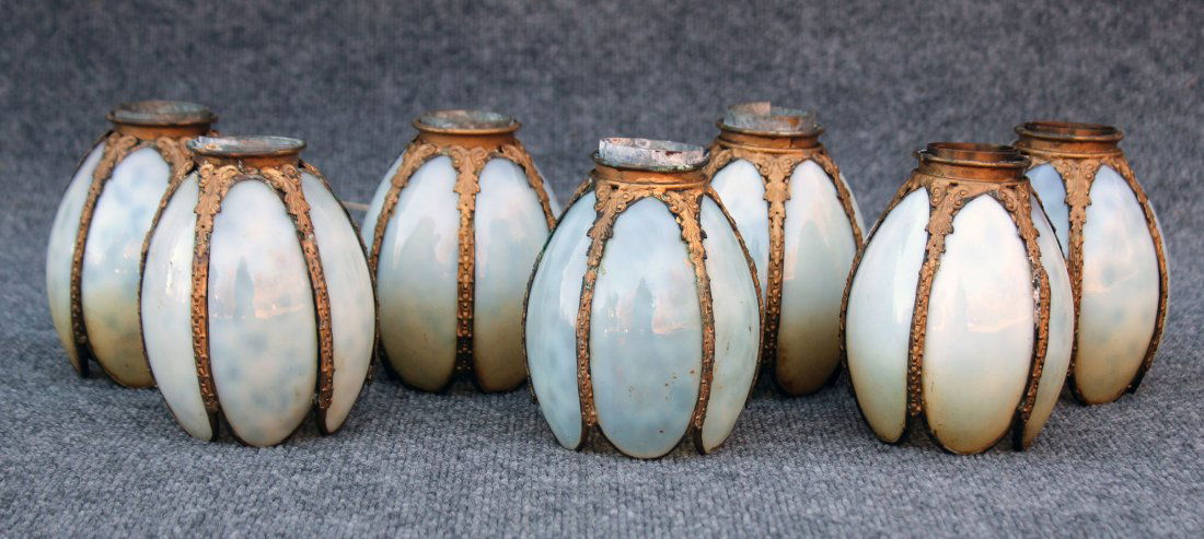 Set 7 MATCHING ANTIQUE SLAG GLASS TULIP SHADES (1 of 5)