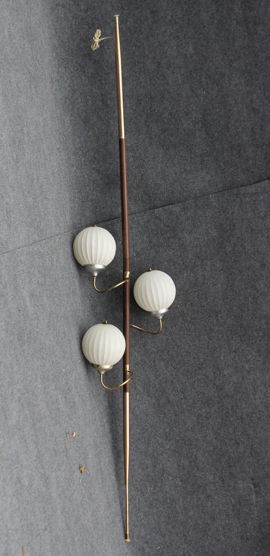 MID CENTURY MODERN POLE LAMP with 3 GLASS BALL SHADES (1 of 4)