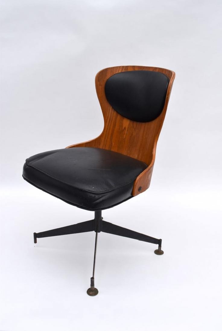 GEORGE MULHAUSER for Plycraft BENT WOOD SWIVEL CHAIR: GEORGE MULHAUSER for Plycraft Mid Century Modern BENT WOOD SWIVEL CHAIR, all laminated curved wood, original upholstered back and seat. Good condition, missing one foot. Size: 32 in.Height x 18 in.Wid