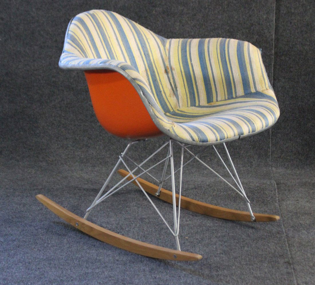 HERMAN MILLER - EAMES STYLE MOLDED ROCKER METAL BASE (1 of 3)