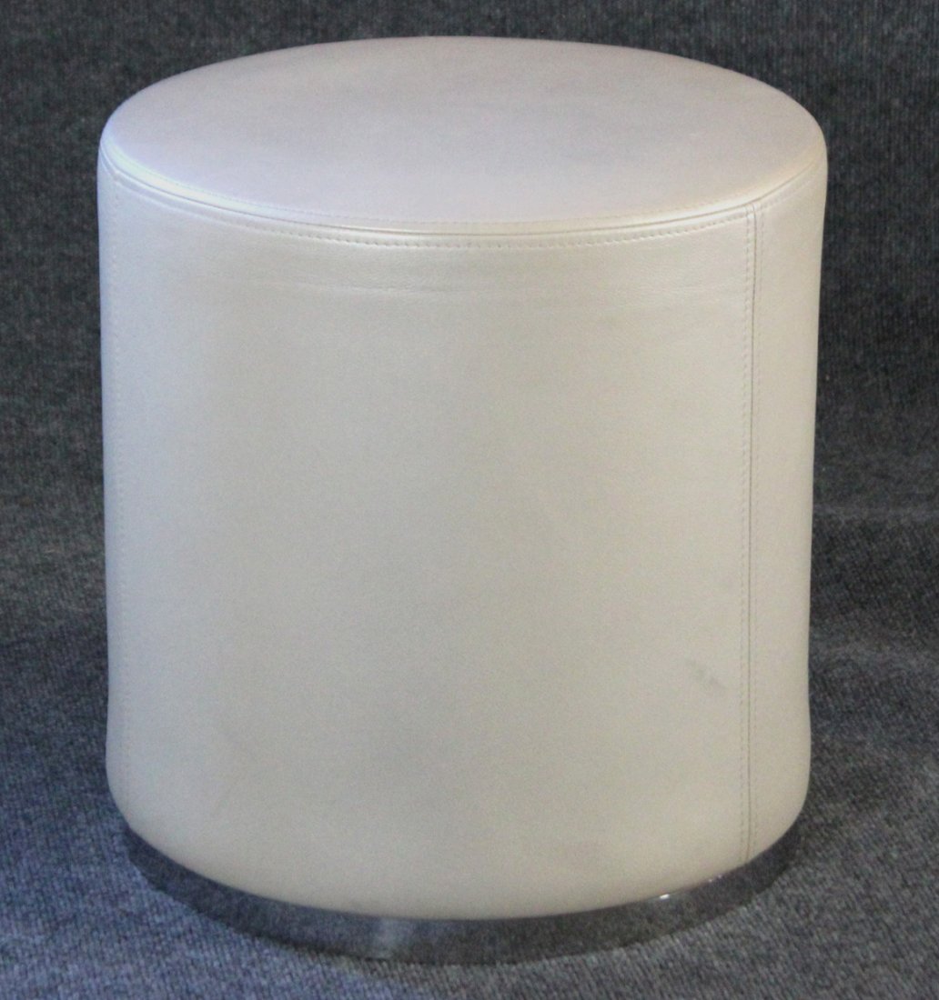 Knoll Style WHITE LEATHER ROUND OTTOMAN on metal base (1 of 3)
