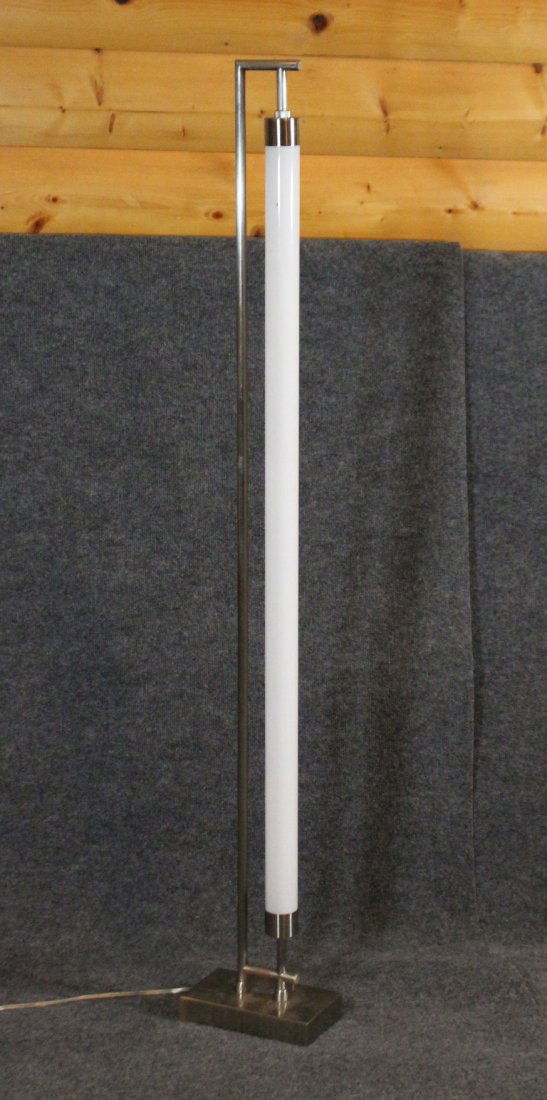 Mid Century ITALIAN DESIGN CYLINDRICAL FLOOR LAMP. (1 of 3)