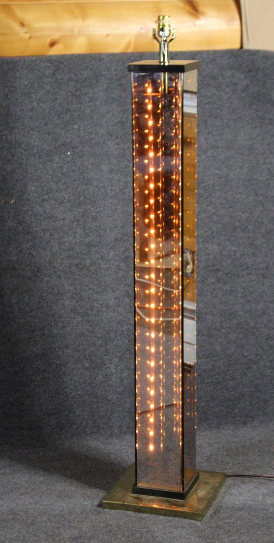 Mid Century Modern Design LIGHT UP FLOOR LAMP (1 of 4)