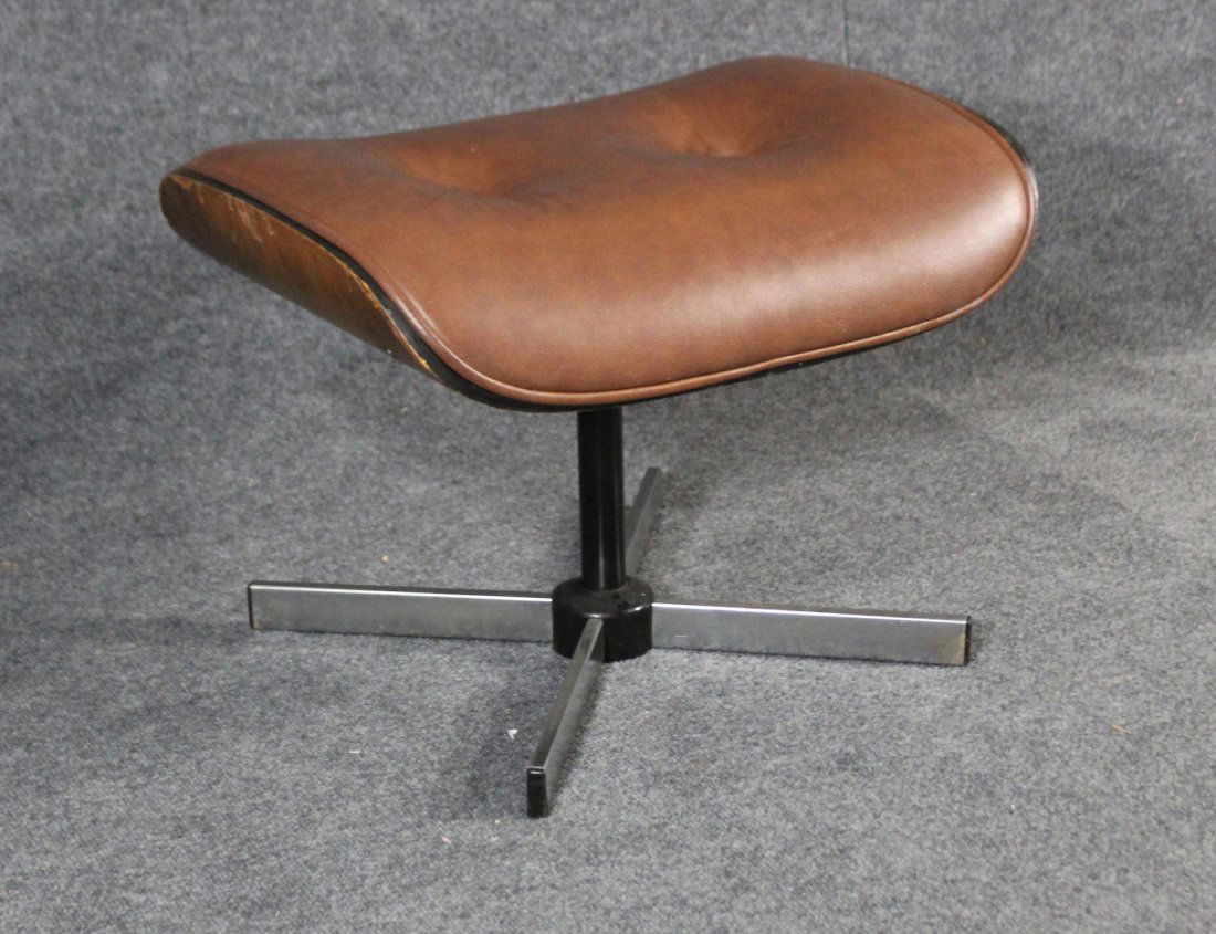 HERMAN MILLER - EAMES STYLE OTTOMAN BROWN LEATHER (1 of 5)