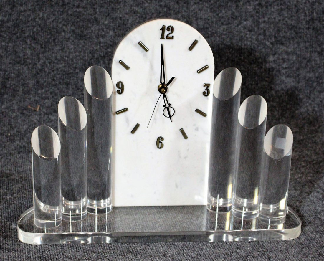 Mid Century Modern LUCITE MANTLE CLOCK - Very Stylish (1 of 3)