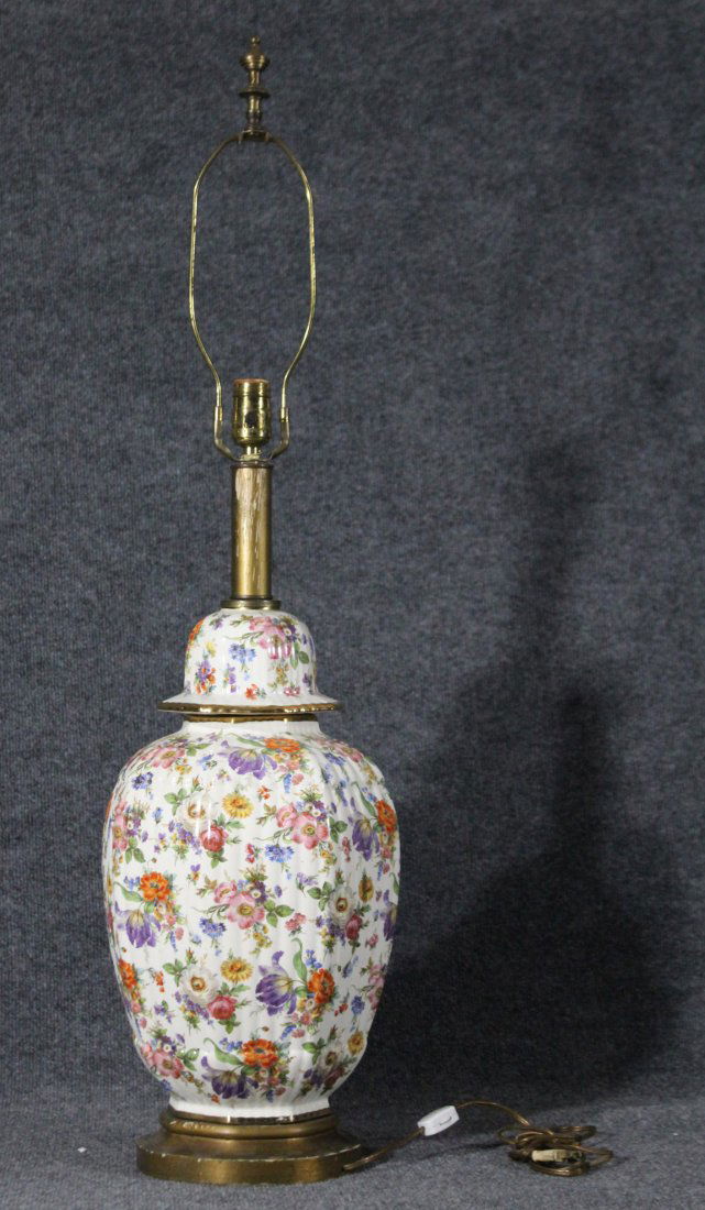 ASIAN Vintage Porcelain GINGER JAR LAMP, all FLOWERS (1 of 3)