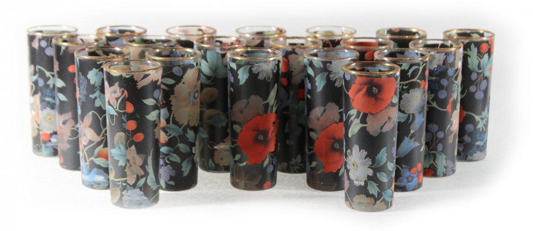 20 Italian Glass Table Top Bud Vases Handpainted Floral (1 of 4)