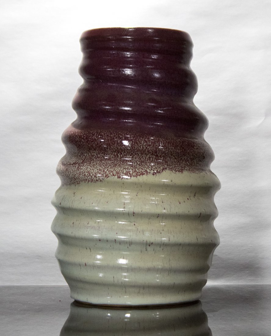 MID CENTURY MODERN STUDIO ART POTTERY VASE (1 of 3)