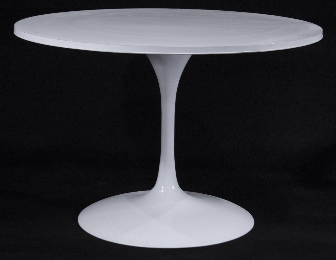 SAARINEN Style WHITE TULIP DINETTE TABLE 41.5 in. diam. (1 of 3)