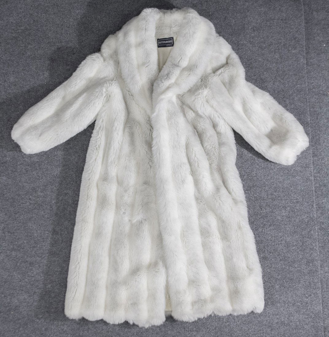 White fur coat by outerlayers (1 of 4)