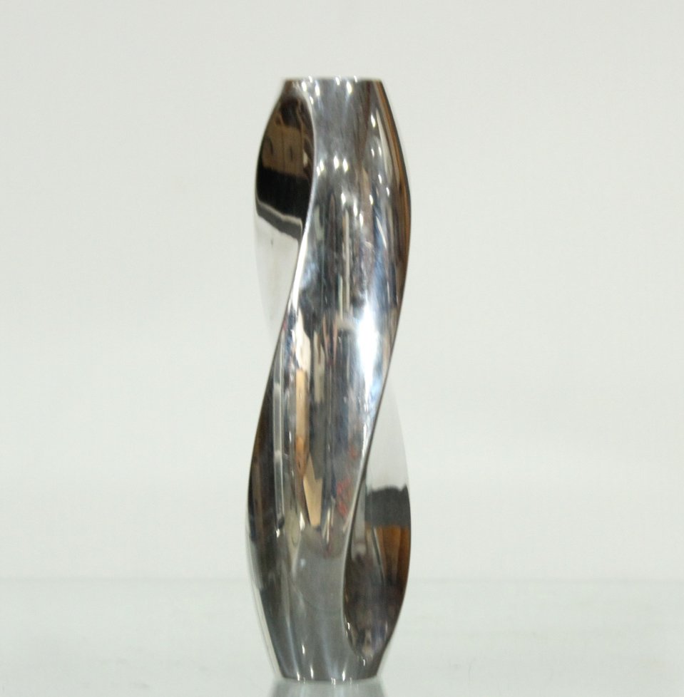 nambe 2001 Fred Bould steel vase , modern: nambe 2001 Fred Bould steel vase , modernSize: 8.5