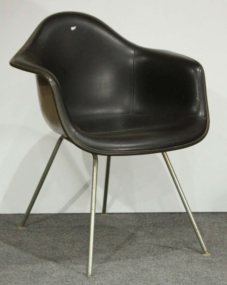 CHARLES EAMES 1950s SHELL CHAIR BLACK LEATHER (1 of 6)