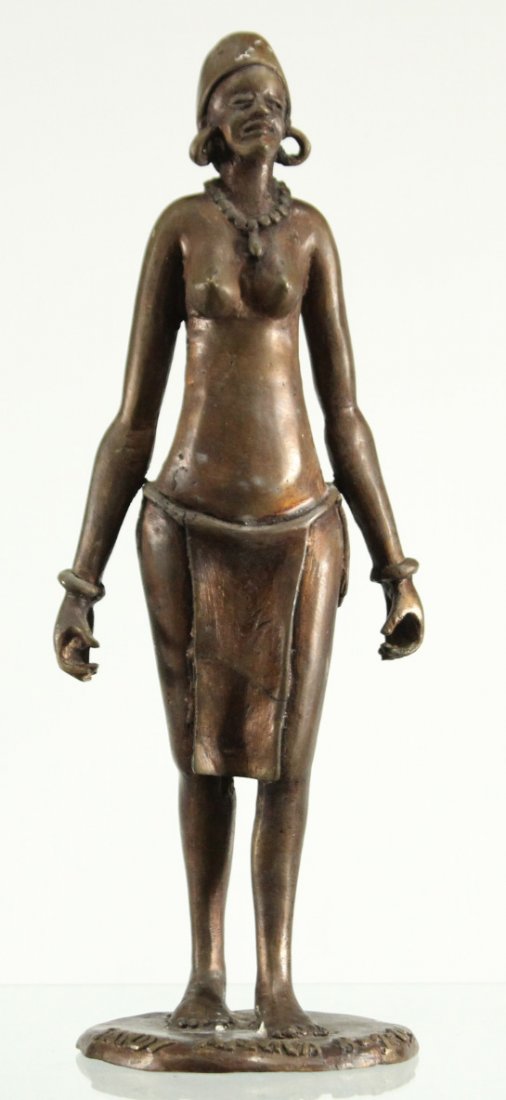 BRONZE STATUE OF AFRICAN WOMAN CARRYING WATER BUCKETS (1 of 5)