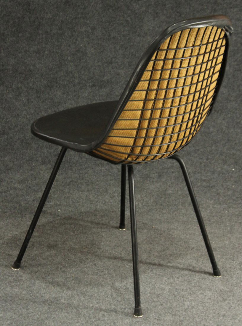 Herman Miller Charles Eames Wire chair (1 of 5)