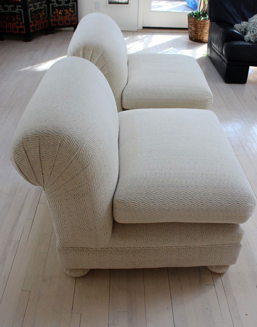 PAIR DESIGNER WHITE TWEED UPHOLSTERED CLUB CHAIRS (1 of 3)