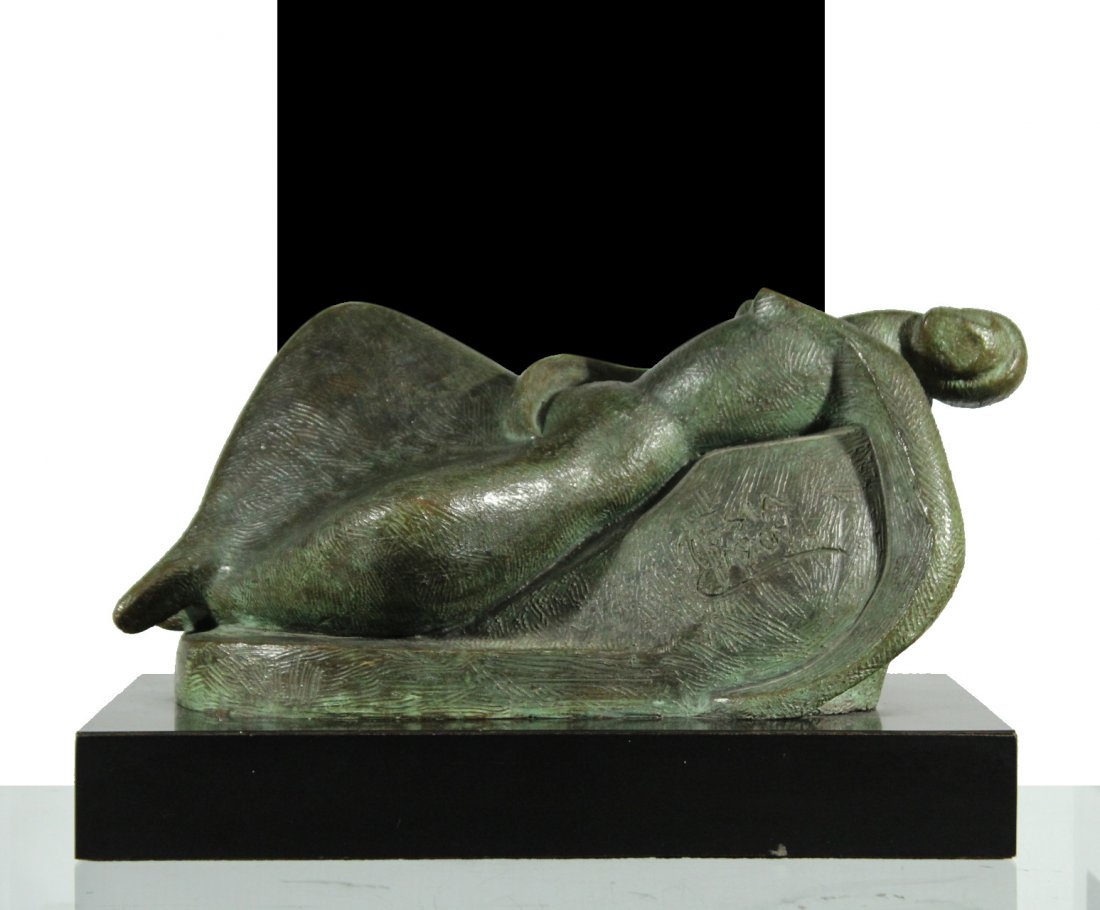 Tosia Malamud (1923 - 2008) MODERNISM BRONZE FIGURE: Tosia Malamud (1923 - 2008) MODERNISM BRONZE RECLINING FIGURE, Signed TOSIA, Dated 1964.Well Listed Artist.Size: 8.5 h , 14 x 8Tosia Malamud (1923 - 2008) Tosia Malamud was active/lived in Mexico, Ukr