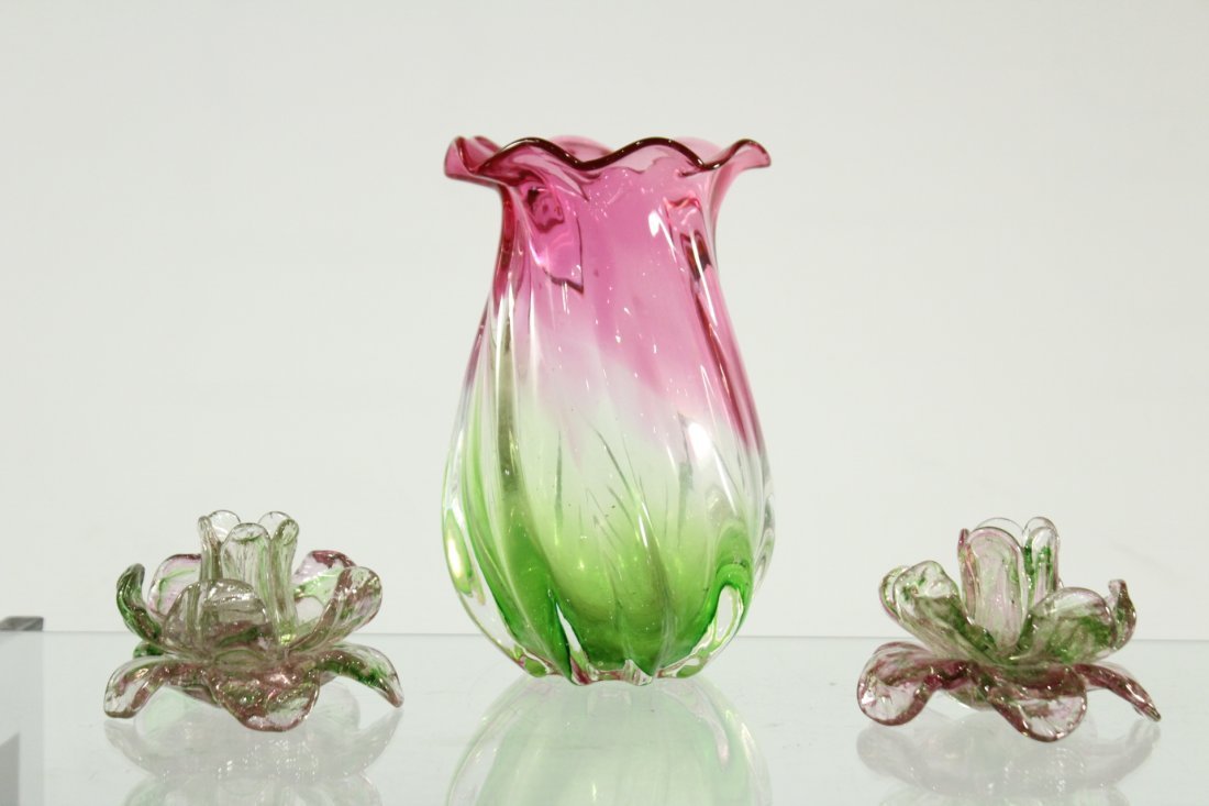 Vintage Czech pinka and green hand blown: Vintage Czech pinka and green hand blown vase and candlesticks . candlesticks are possibly Venetian Size: 2.5 h , 7.5 h