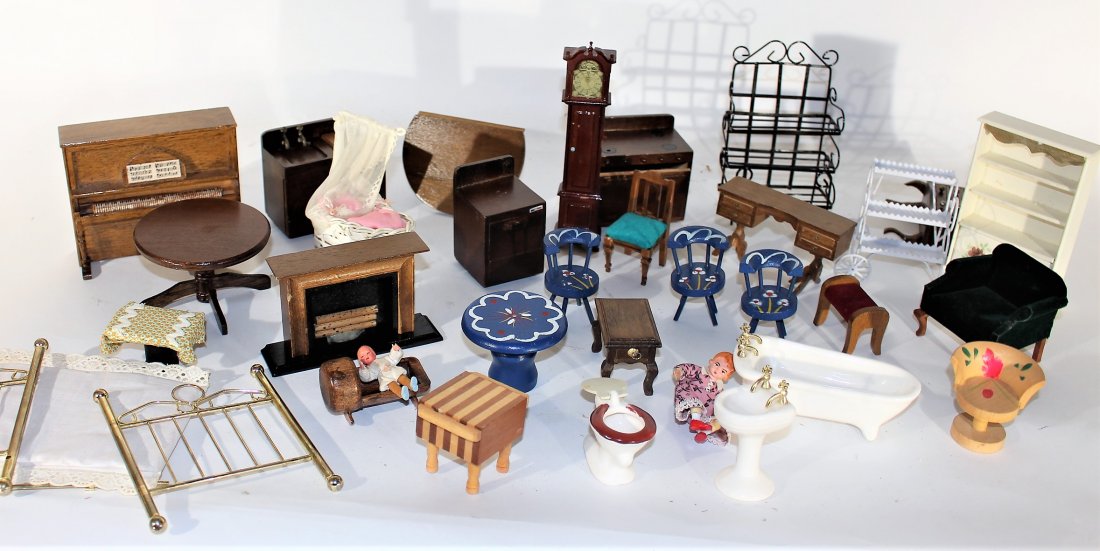 ASSORTMENT VINTAGE DOLL FURNITURE WOOD METAL PORCELAIN (1 of 4)