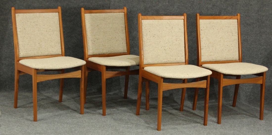 SOS DENMARK SET FOUR [4] TEAK DINING CHAIRS (1 of 7)