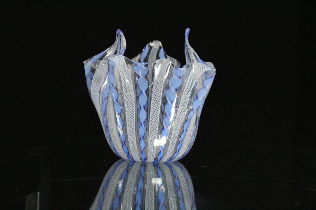 Vintage Venini style handkerchief bowl: Vintage Venini style handkerchief bowl in clear blue and white. Size: 5 h , 6 w inches