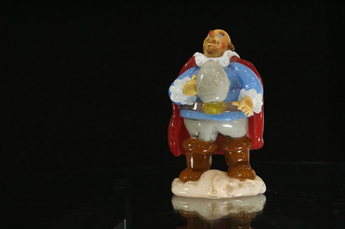 Vintage Murano figure with mug: Vintage Murano figure man with mug. hand blown art glass. Size: 7 h inches