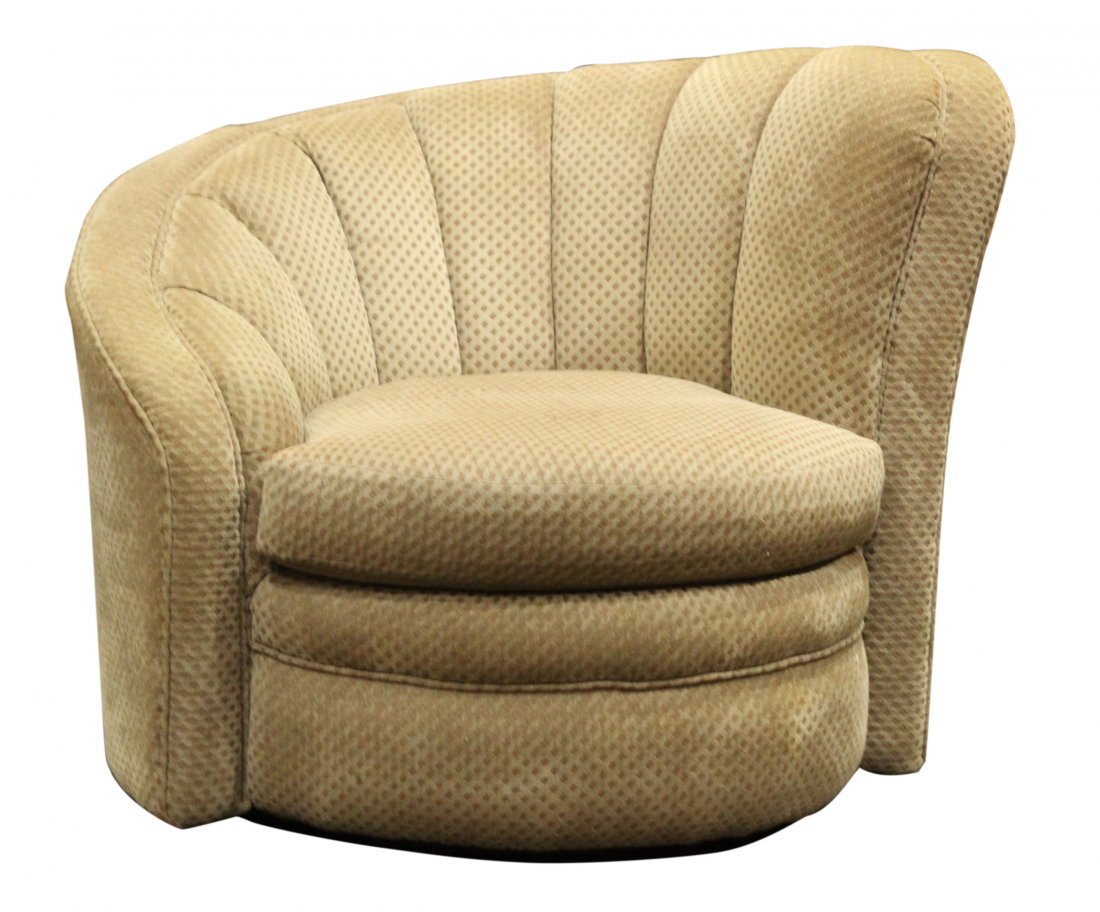Vladimir Kagan Nautilus Swivel Chair - Very Clean.: Vladimir Kagan Nautilus Swivel Chair - Very Clean. Size: 33 h , 40 w