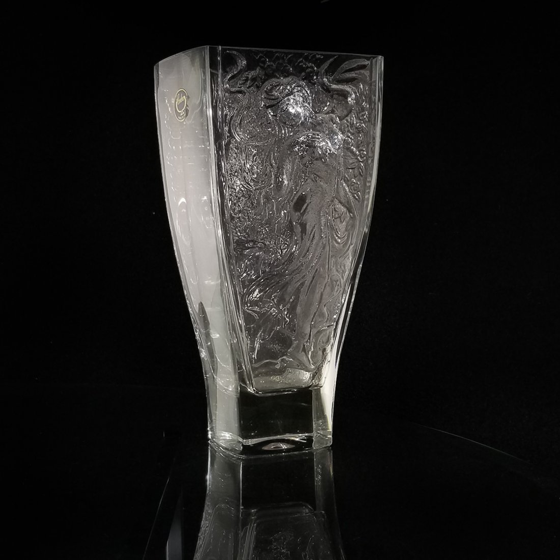 Lalique style vase with lady Corba made in italy (1 of 3)
