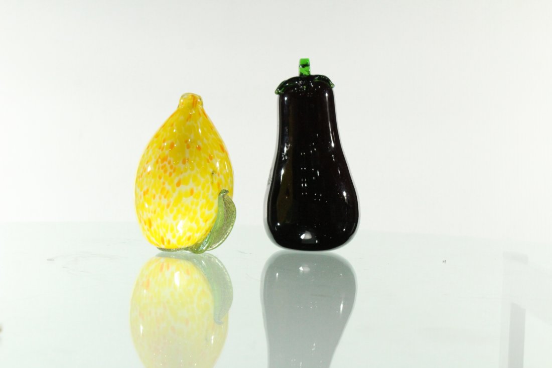 Italian Murano lemon and egg plant: Italian Murano lemon and egg plant , Size: 5.5 : 7 inches in height range