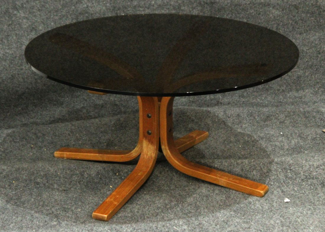 Rare WESTNOFA Mid-Century Glass Top Cocktail Table (1 of 5)