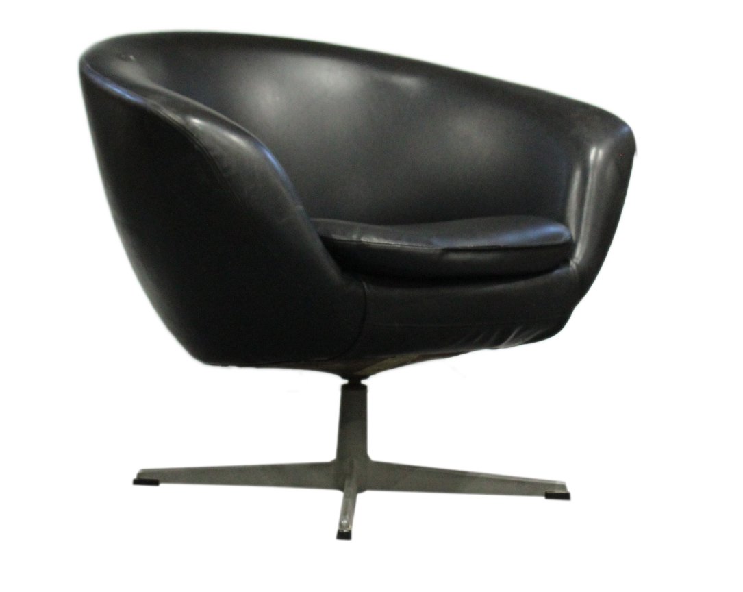 Original 1960s OVERMAN BLACK POD CHAIR With Label (1 of 4)