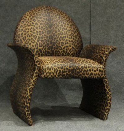 Mid-Century Modern Design LEOPARD PATTERN CHAIR (1 of 6)
