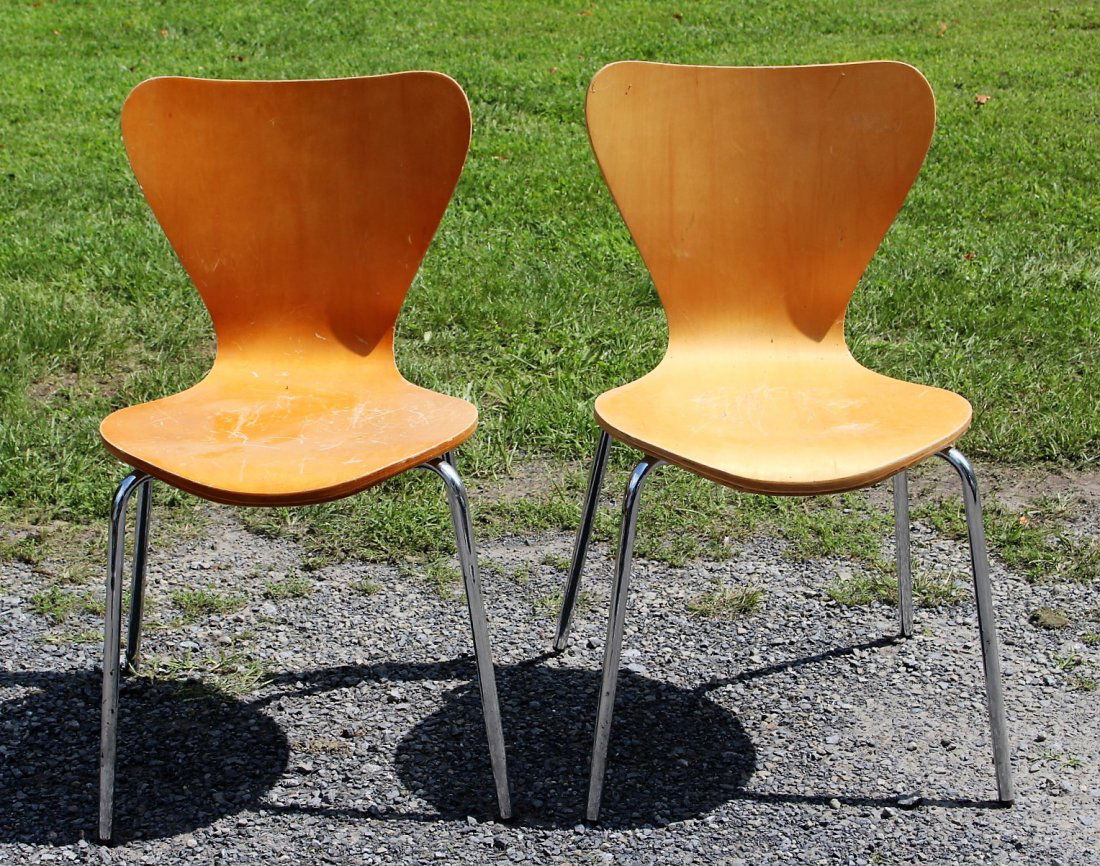 Pair EAMES STYLE Bent Ply Blond Wood Side Chairs (1 of 5)