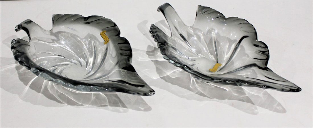 Two [2] MURANO Italian Art Glass Large LEAF DISHES (1 of 5)