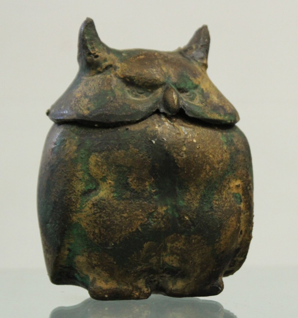 Cast iron Antique Owl (1 of 4)