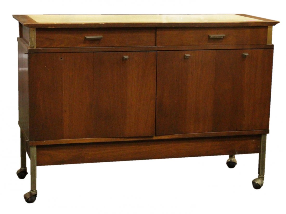 Mid-Century DANISH DESIGN TEAK WOOD SERVING CABINET (1 of 7)
