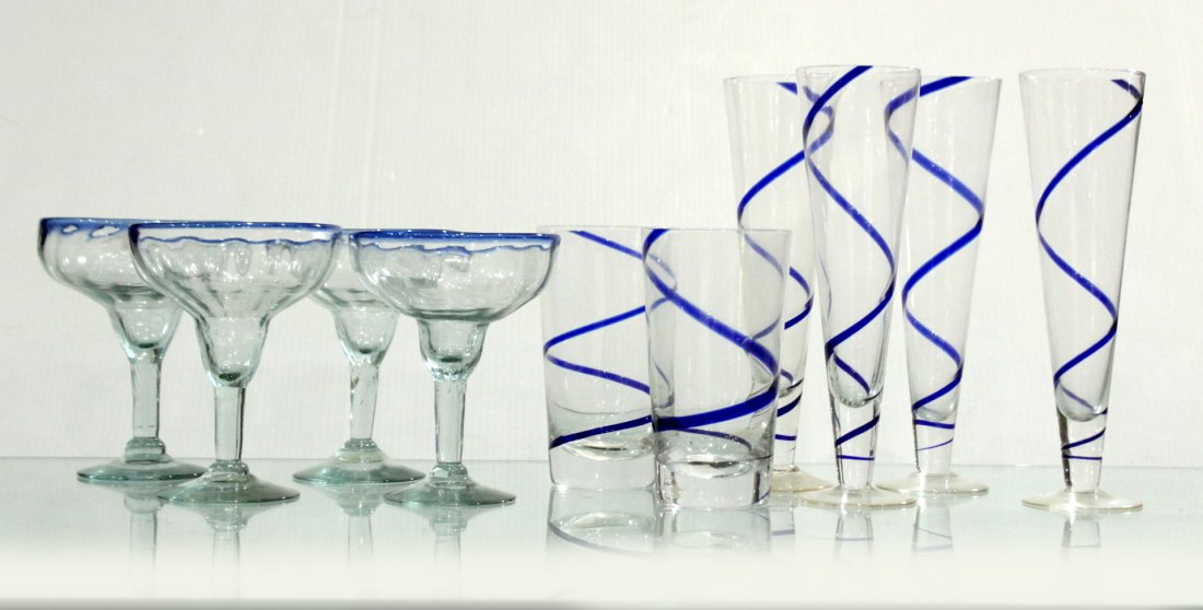 Mid-Century blue swirl glassware (1 of 4)