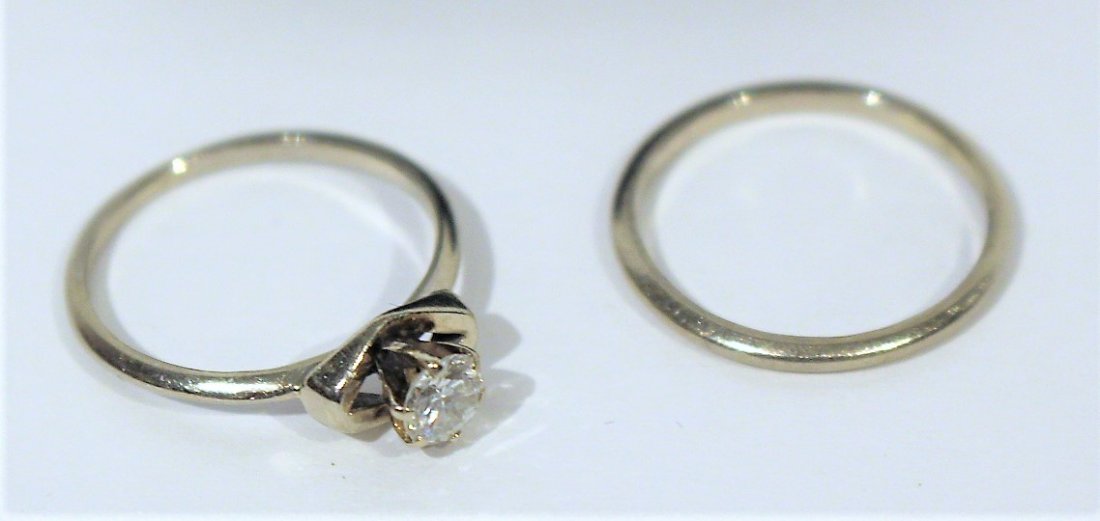 14k White Gold Diamond Engagement Ring & Wedding Band (1 of 8)