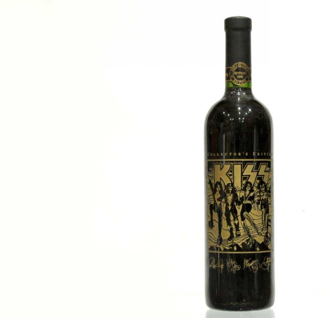 Vintage Collectors edition KISS wine bottle