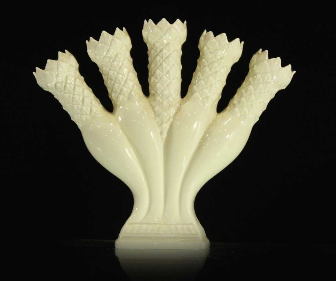 WEDGWOOD Porcelain WILLIAMSBURG POSY HOLDER: WEDGWOOD Porcelain WILLIAMSBURG POSY HOLDER. Size: 8 h , 9w