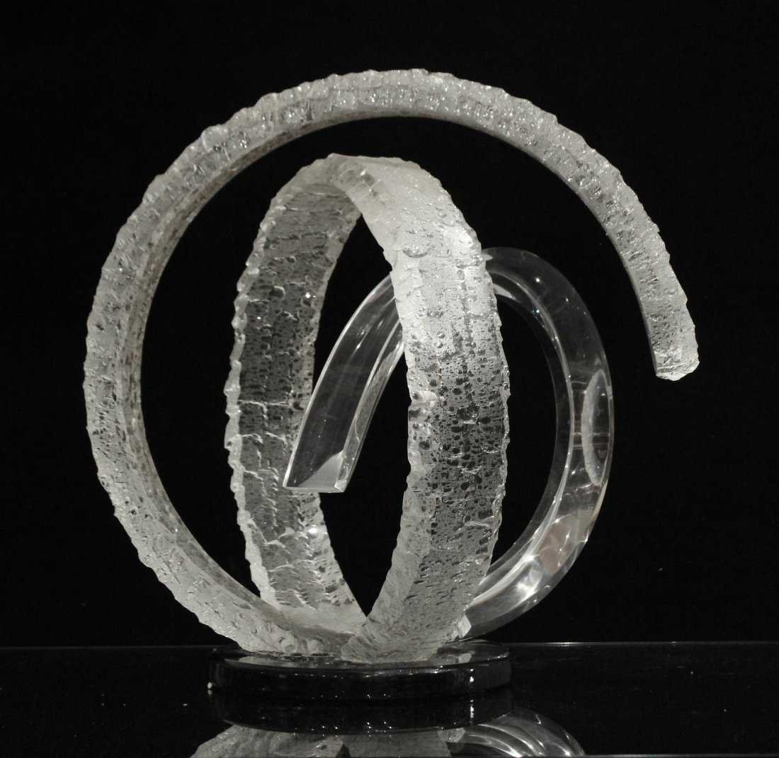 HIVO VAN TEAL Signed LUCITE CIRCULAR SCULPTURE: HIVO VAN TEAL Signed LUCITE CIRCULAR SCULPTURE. Hollywood Regency Style. Signed VAN TEAL. Circa 1970s. Size: 20 x 20"