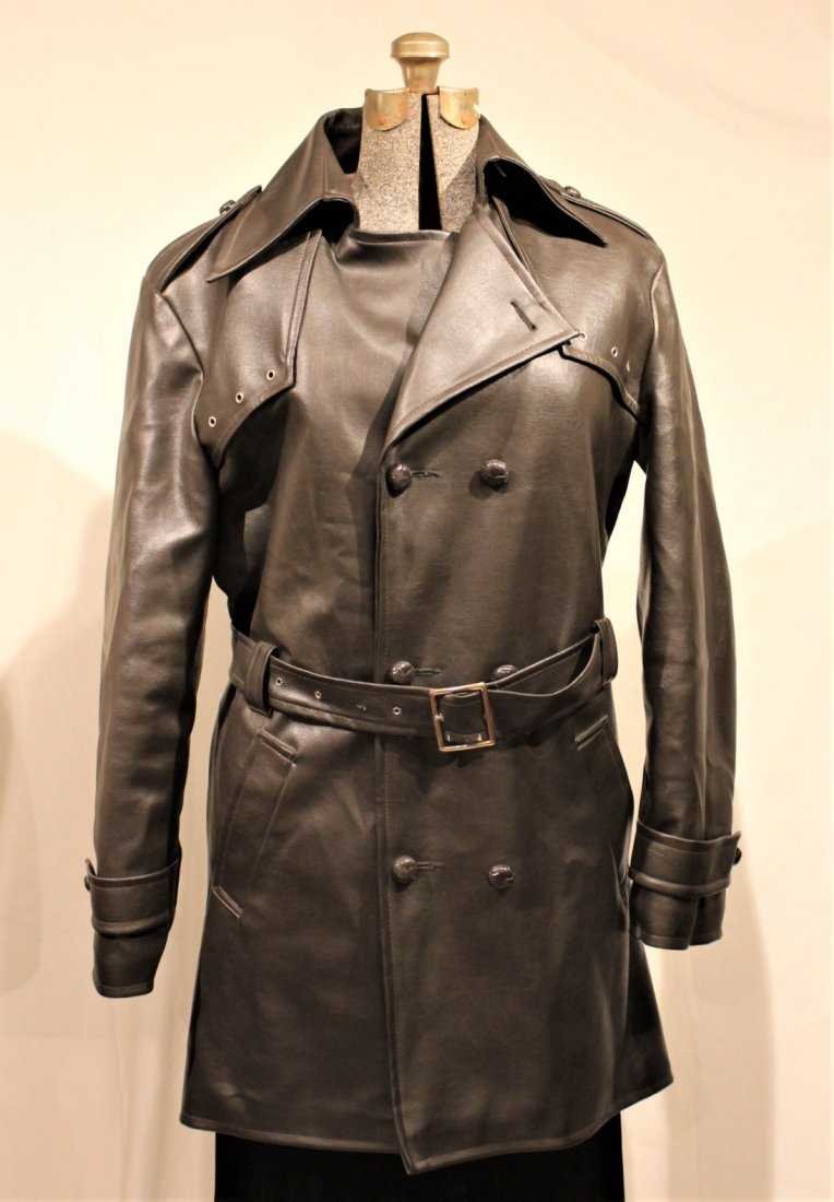 Avalanche Women's Leather Jacket Size Small. (1 of 6)