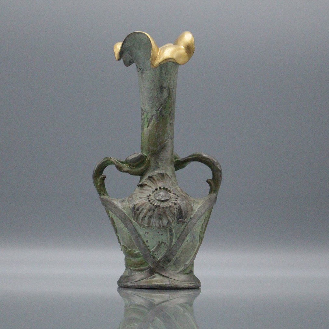 Art Nouveau Double Handled Vase, Floral, Verde Green (1 of 5)