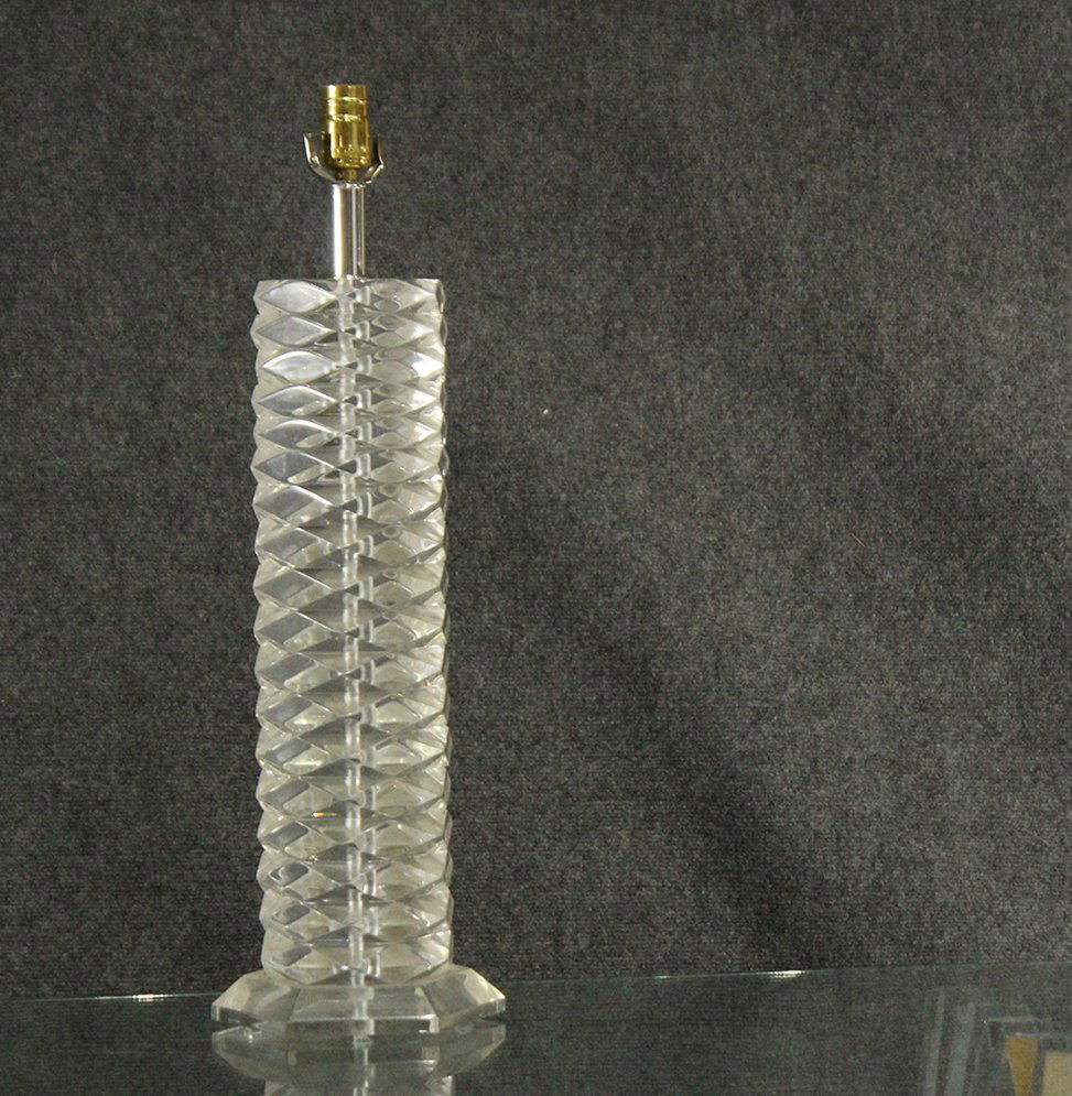 Mid-Century Design Lucite Cylindrical Tower Table Lamp (1 of 5)